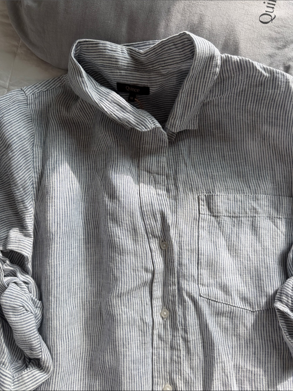 Quince women’s White and Gray Pinstripe Casual  Shirt dress medium
